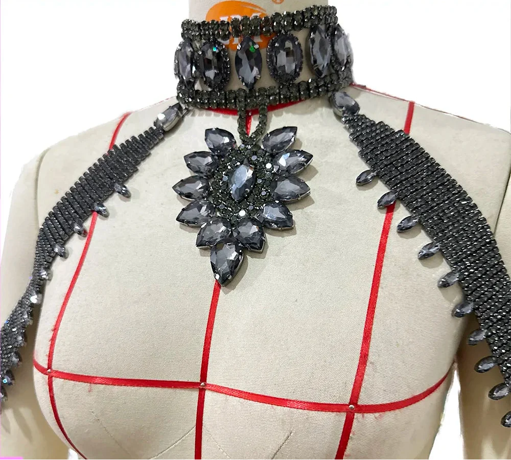 Rhinestone Shoulder Choker Necklace & Bracelet Jewelry Set